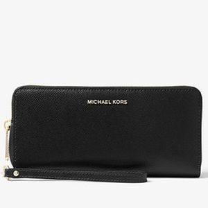 Michael Kors Jet Set Travel wallet